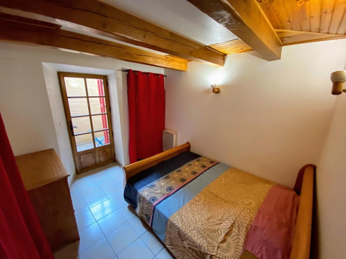 Appartement 4 Pers Plein Centre Ville, Wifi, Balcon Laragne-Monteglin Ngoại thất bức ảnh